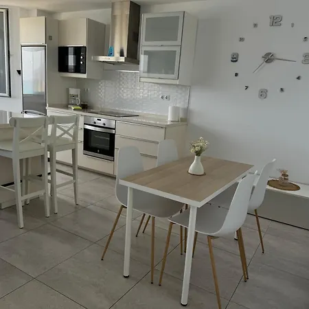 Vistas Mar Playa Canteras Primera Linea Wifi Appartamento