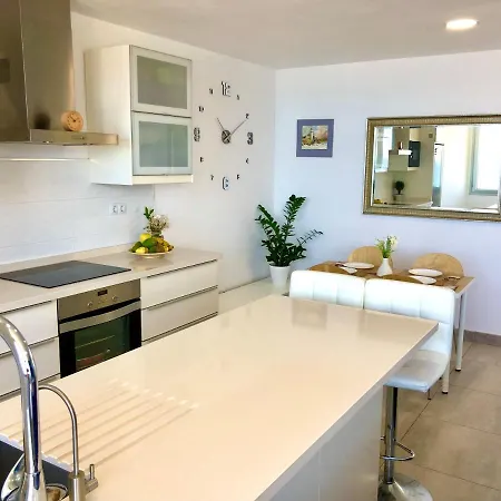 Vistas Mar Playa Canteras Primera Linea Wifi Apartment *