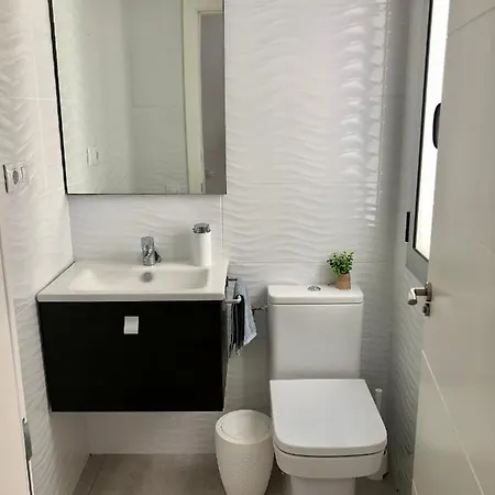 Vistas Mar Playa Canteras Primera Linea Wifi Apartamento *